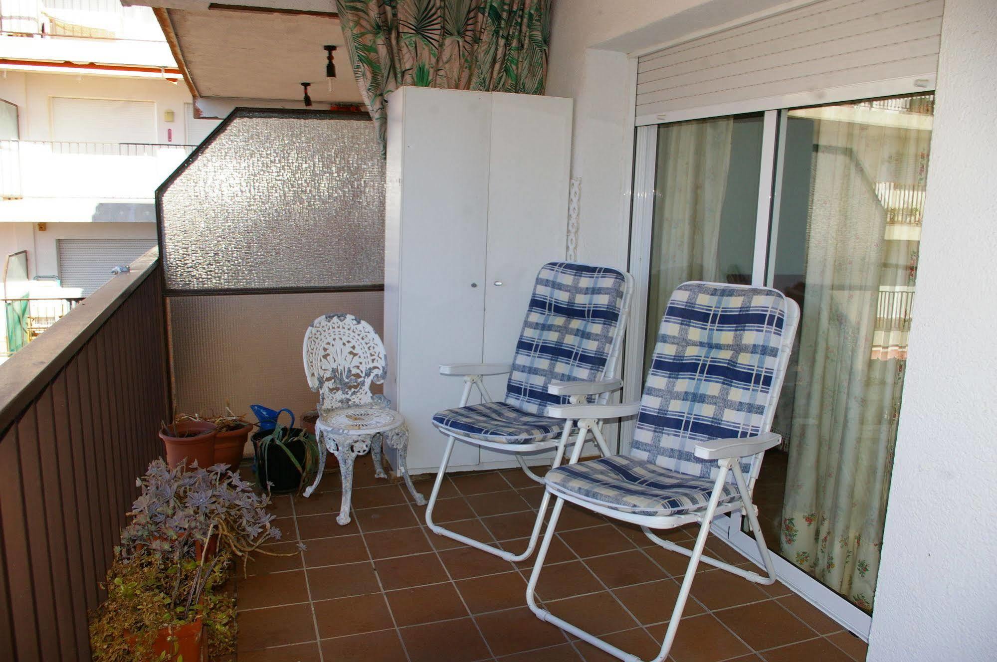Apartamento Pau Picasso Con Terraza Tossa De Mar Ngoại thất bức ảnh