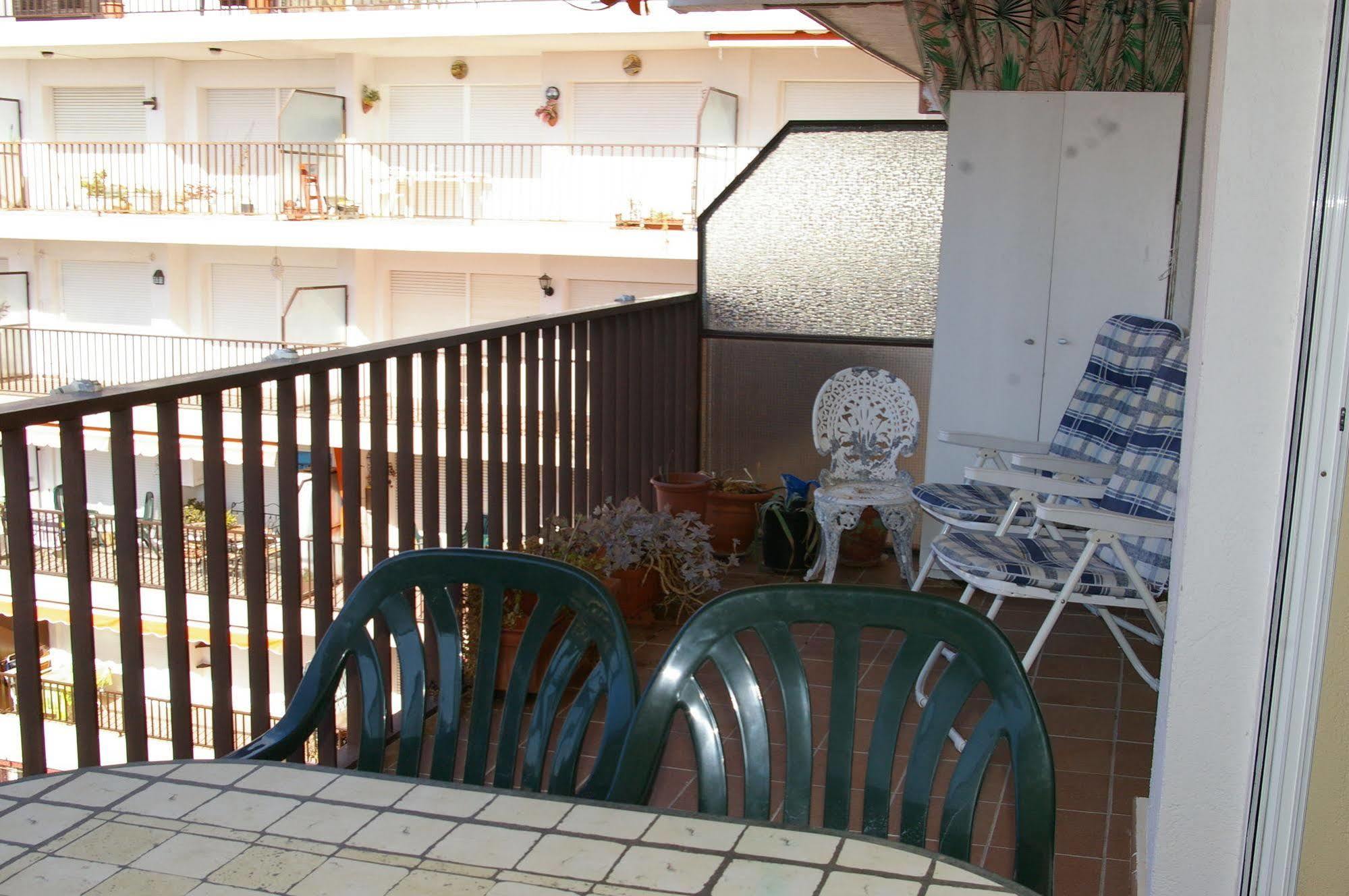 Apartamento Pau Picasso Con Terraza Tossa De Mar Ngoại thất bức ảnh